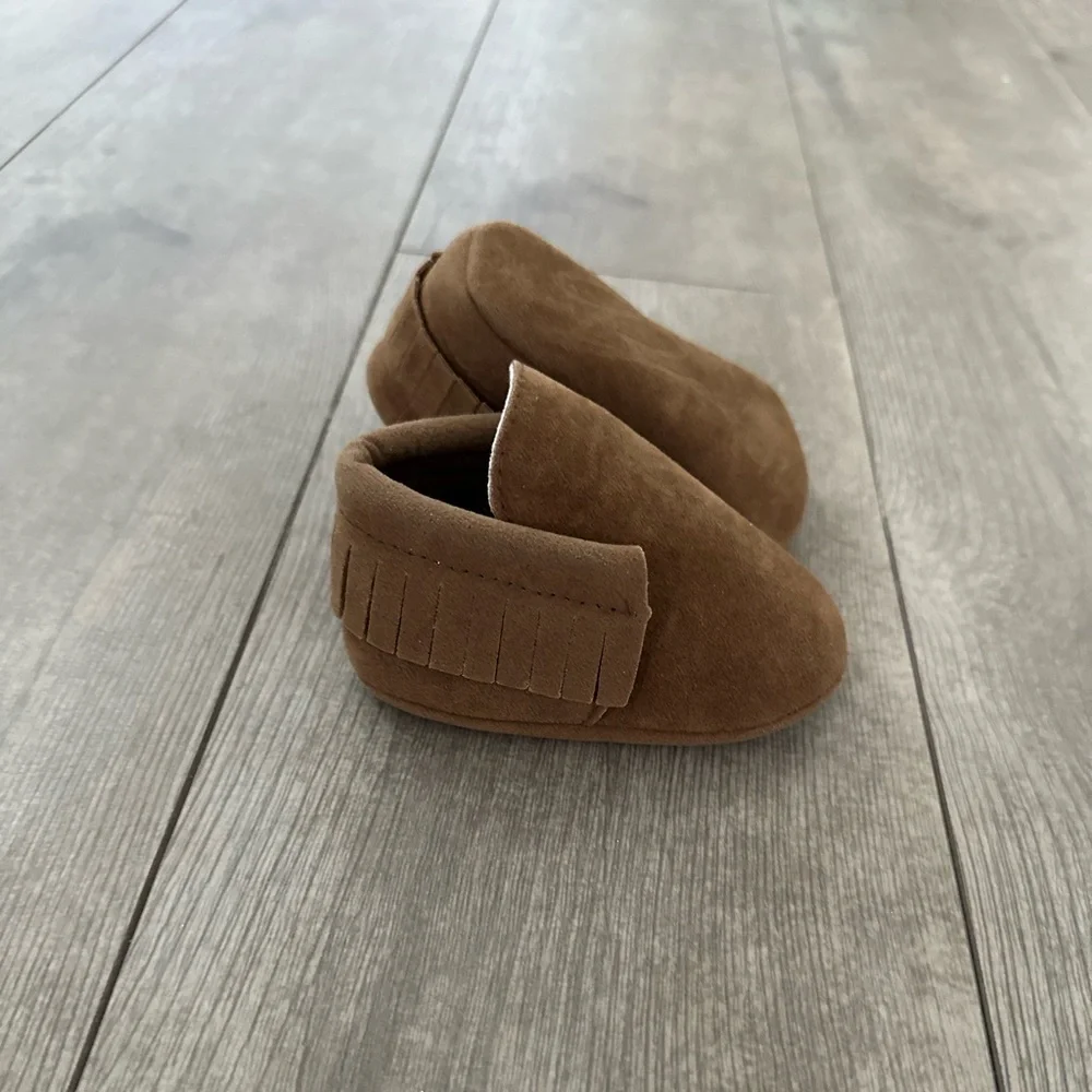 Boutique baby moccasins 0-6 months WELL MADE